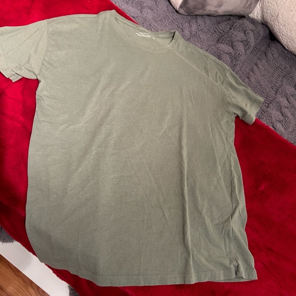 Abercrombie Oversized Tee 💚 - Picture 6 of 7